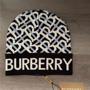 Burberry Black and White Logo Beanie